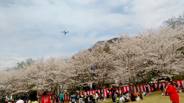 2015-04-04 11.49.23_R.jpg
